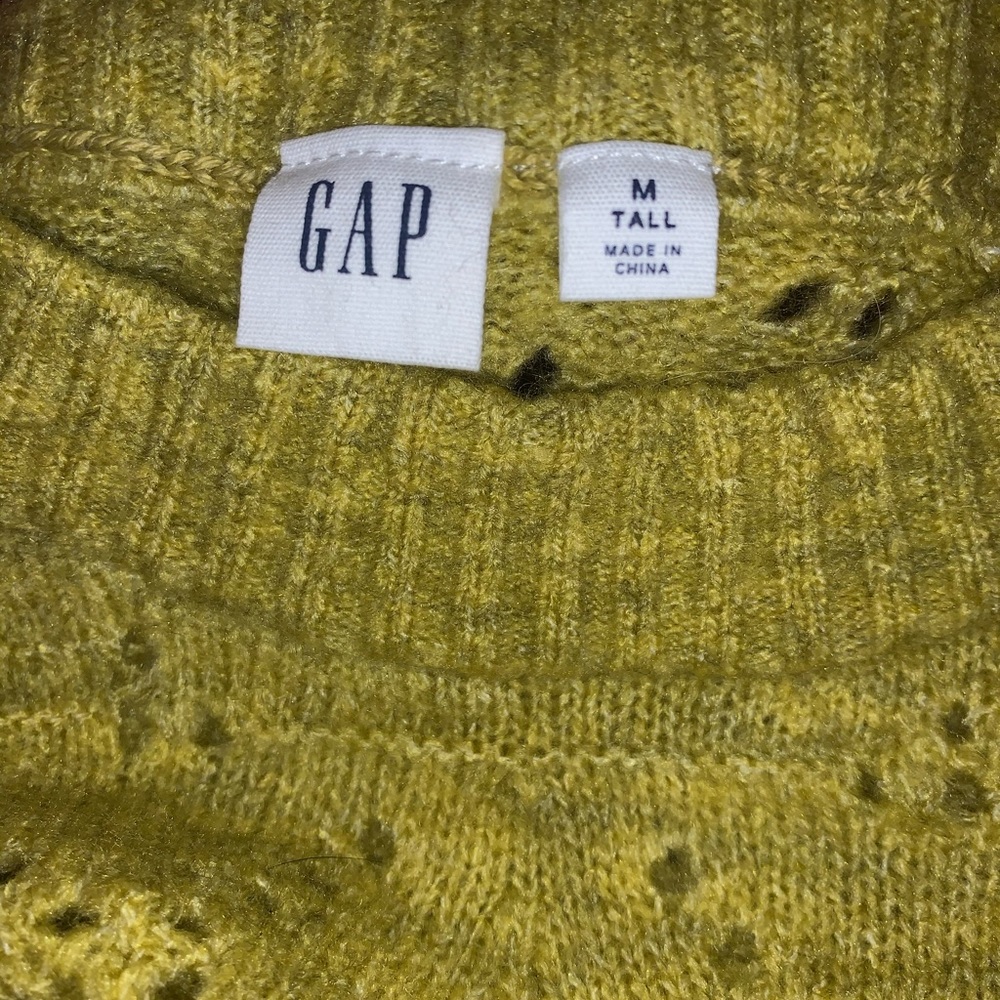 Sweater - Picture 3 of 3